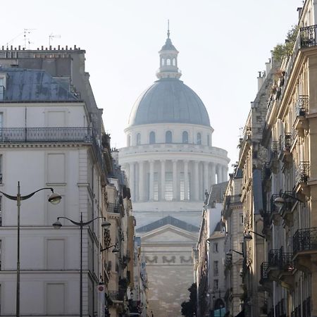 Guestready - 2 Pieces Lumineux Vue Sur Notre Dame Apartment Paris Exterior photo