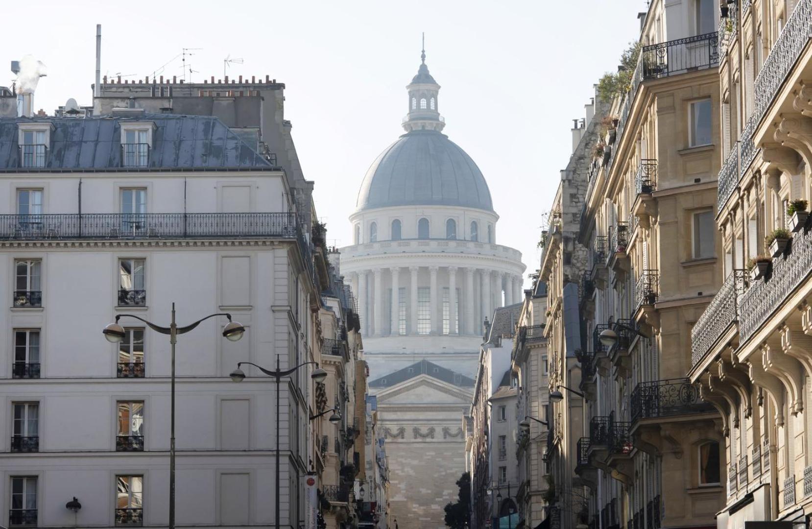 Guestready - 2 Pieces Lumineux Vue Sur Notre Dame Apartment Paris Exterior photo