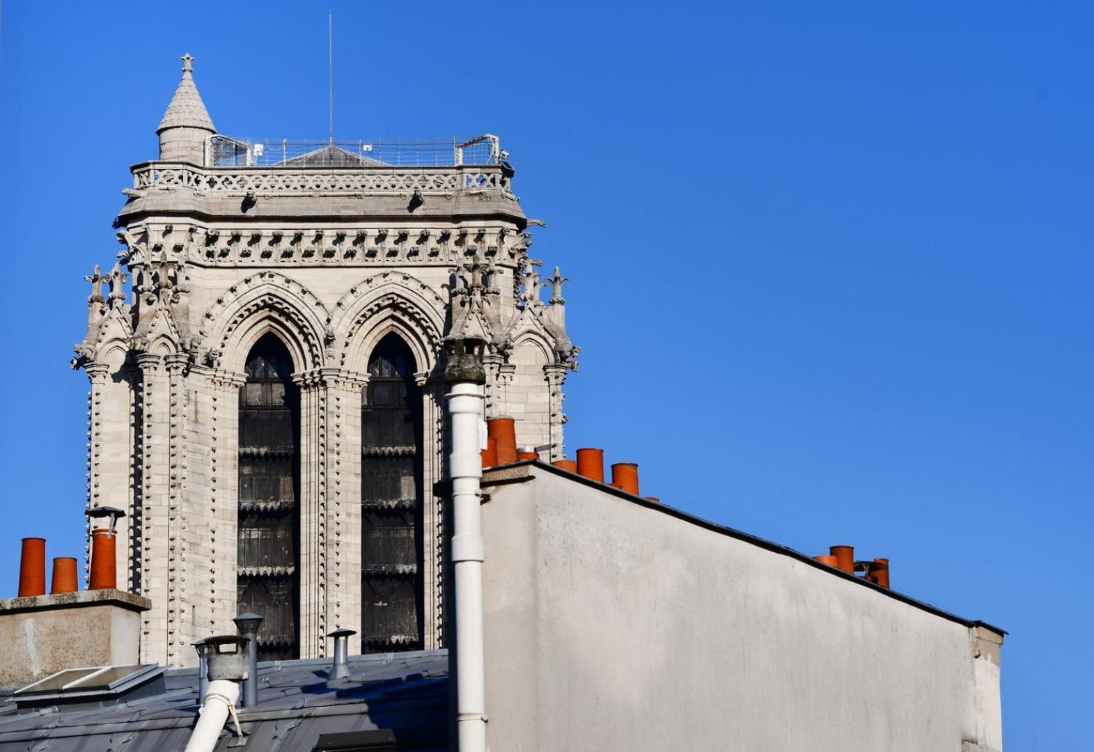 Guestready - 2 Pieces Lumineux Vue Sur Notre Dame Apartment Paris Exterior photo